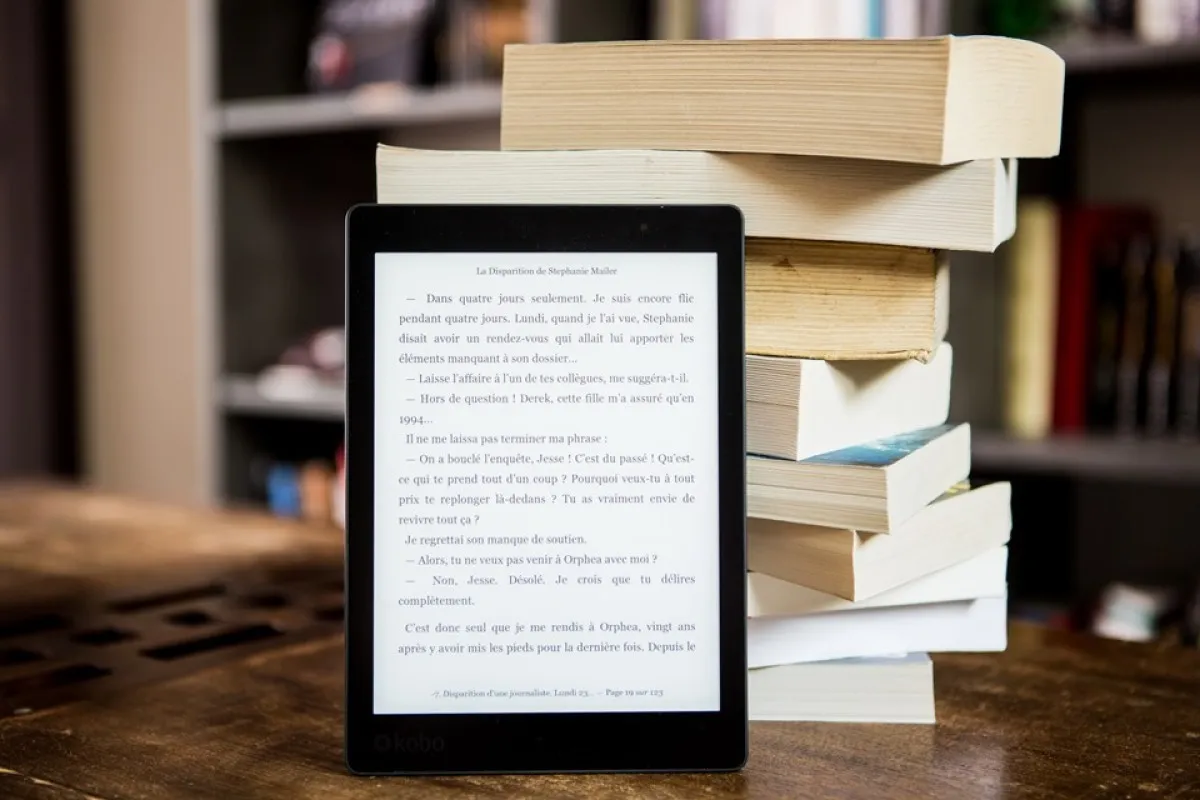 Alta nos preços dos e-books gera debate: entenda a aproximação com os valores dos livros físicos